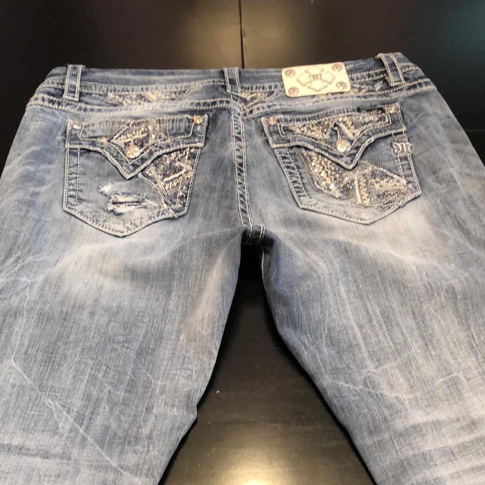 MISS ME BNWOT SIZE 34 / length 31 Easy Boot